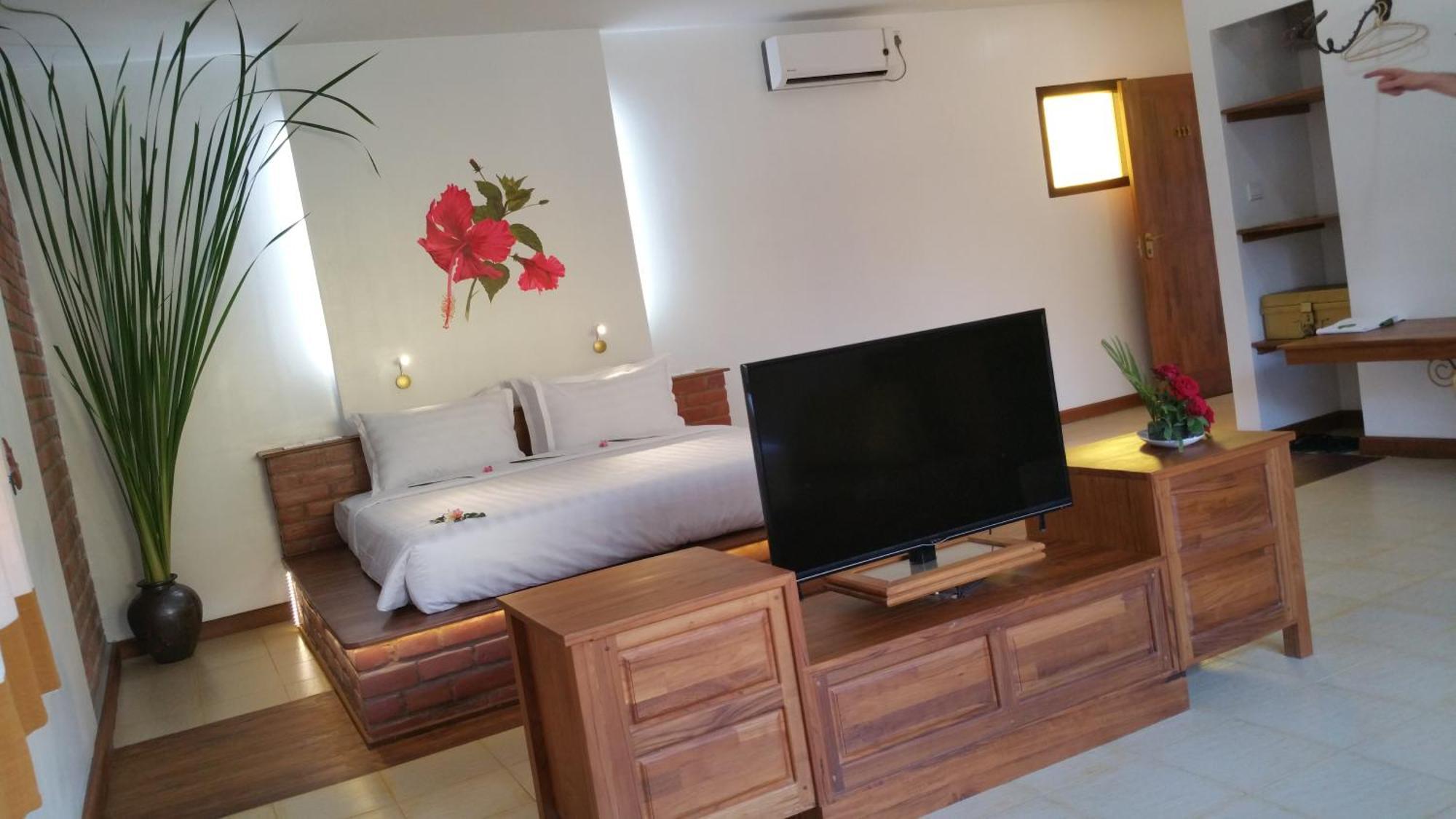 Thanakha Inle Hotel Nyaung Shwe Habitación foto